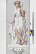 Füllstück mit der Personifikation Amerikas aus dem Dekor "Les Cinq Parties du Monde"