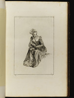 Sitzende junge Frau mit Fächer