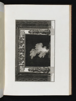 Kaminentwurf mit vier Greifen am Sims